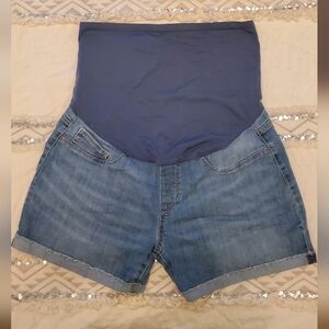 Levi's maternity jeans
